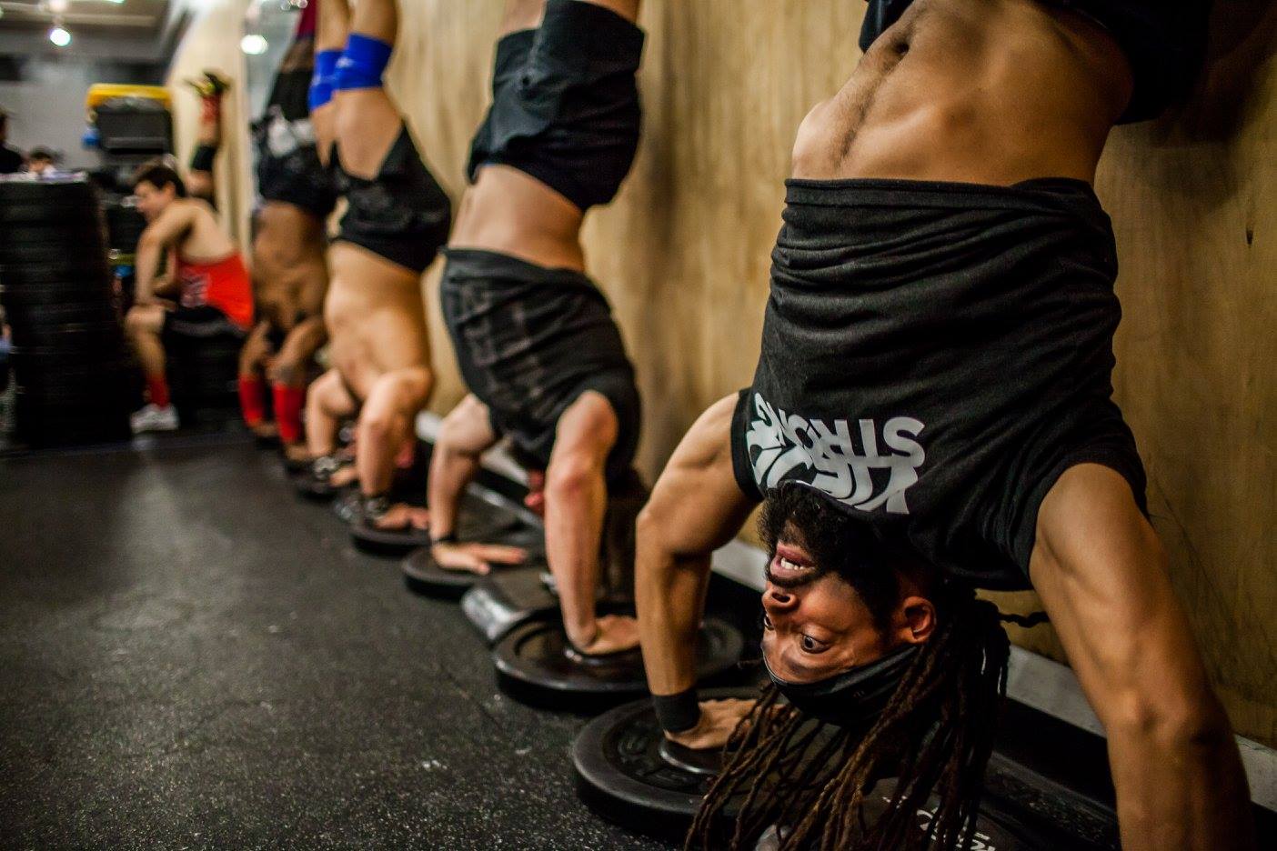 Handstand push up discount exercise